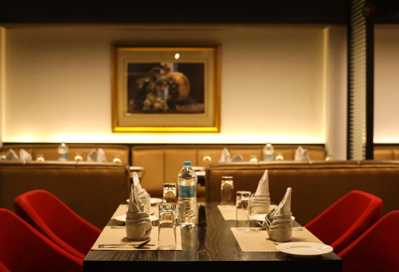 Mango Hill Central شيناي المظهر الخارجي الصورة