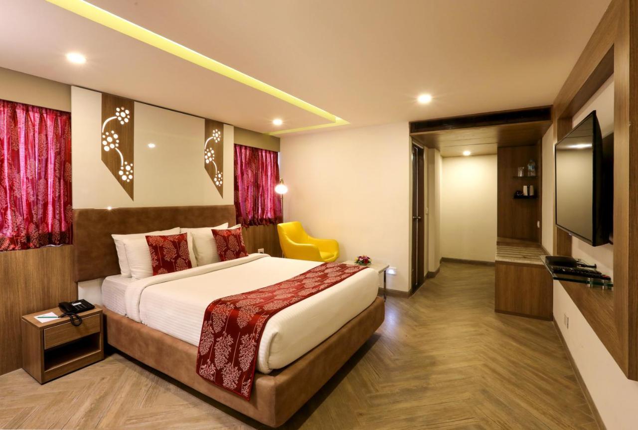 Mango Hill Central شيناي المظهر الخارجي الصورة