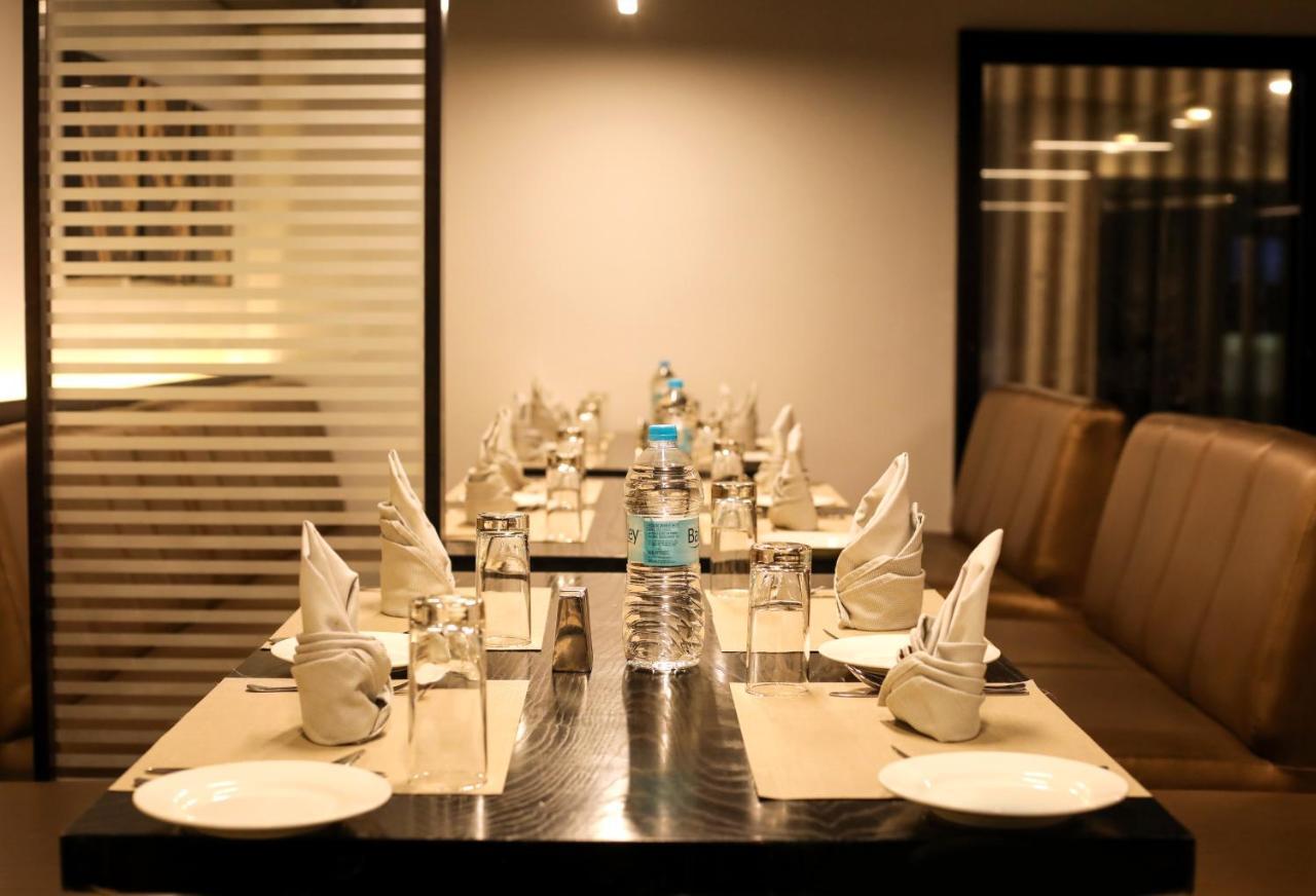 Mango Hill Central شيناي المظهر الخارجي الصورة