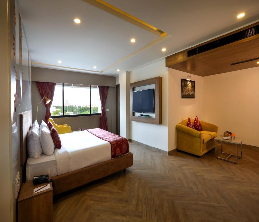 Mango Hill Central شيناي المظهر الخارجي الصورة