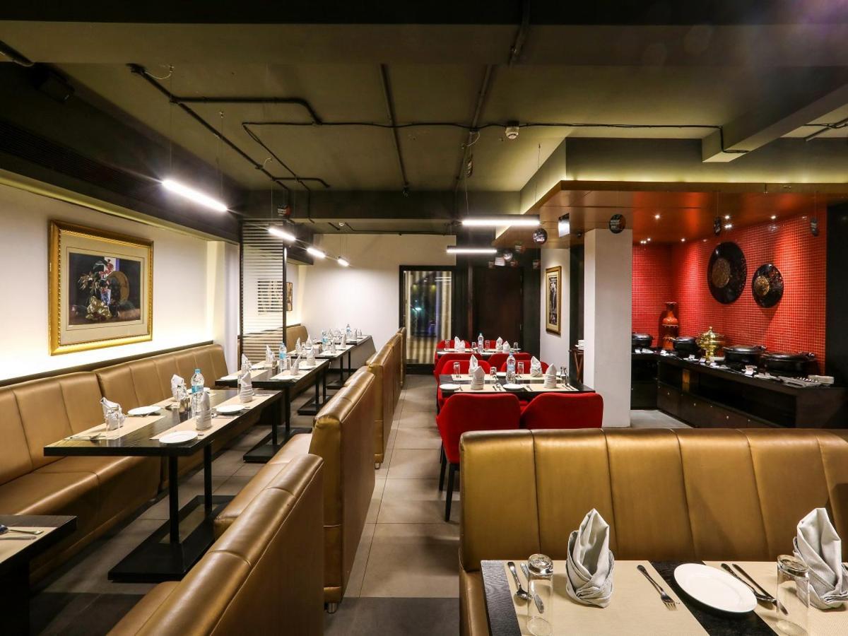Mango Hill Central شيناي المظهر الخارجي الصورة