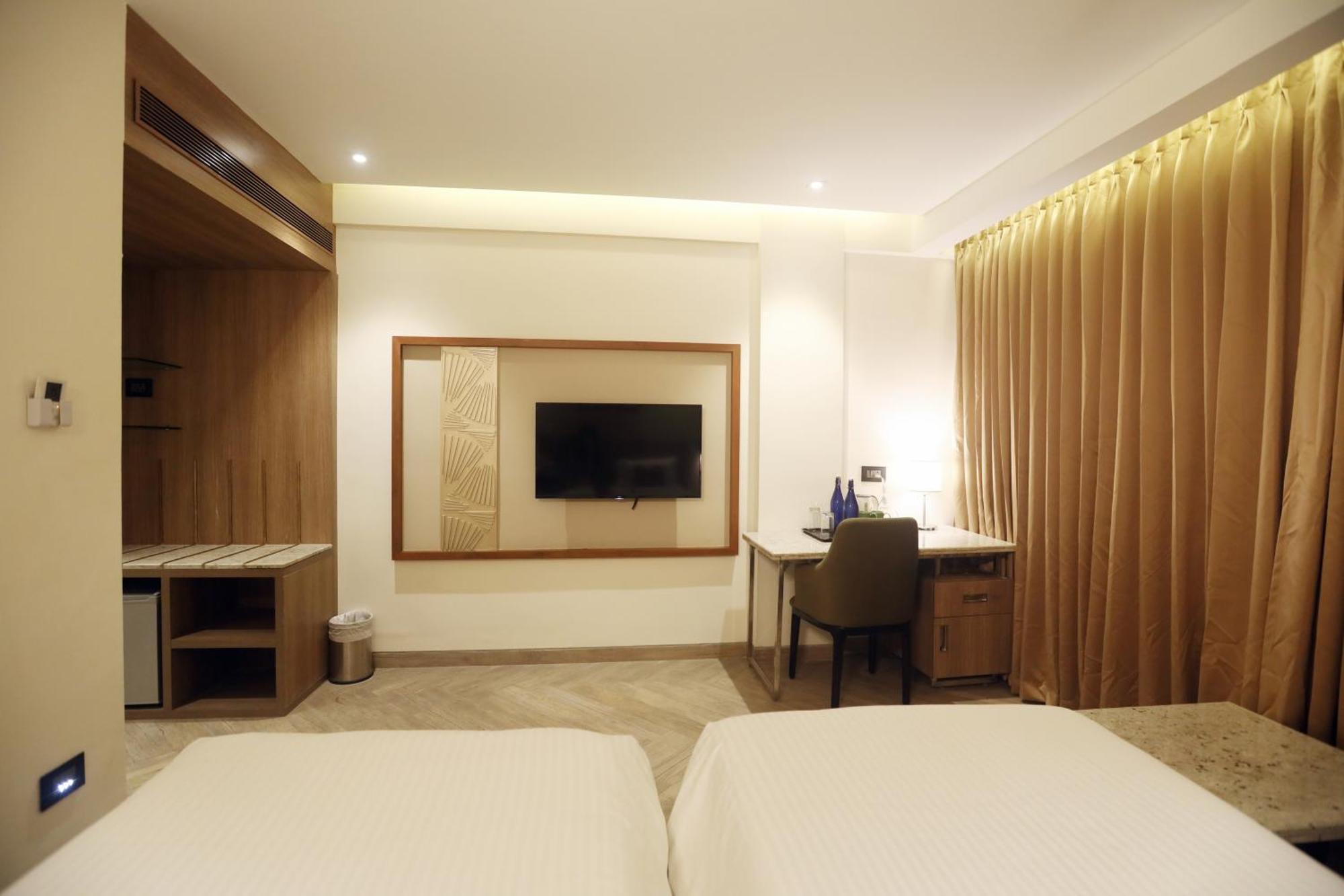 Mango Hill Central شيناي المظهر الخارجي الصورة